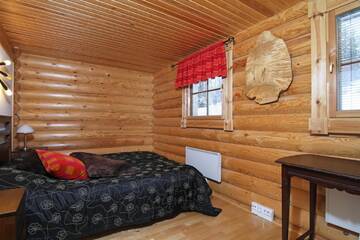 Фото номера Коттедж с 1 спальней и сауной (Ketunkolo) Кемпинги Messilä Camping г. Холлола 8