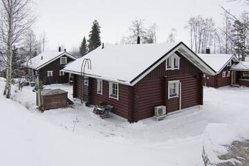 Фото номера Коттедж с 1 спальней и сауной (Ketunkolo) Кемпинги Messilä Camping г. Холлола 20